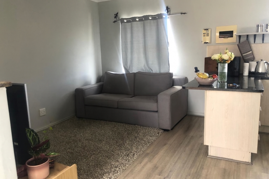 To Let 1 Bedroom Property for Rent in Mossel Bay Central Western Cape